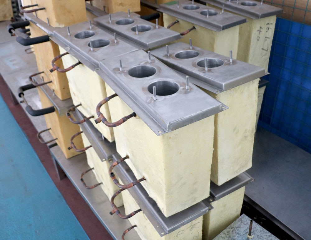 Since 1996 Best Chinese frozen yogurt making machine Oceanpower OP138C 38L/Hour