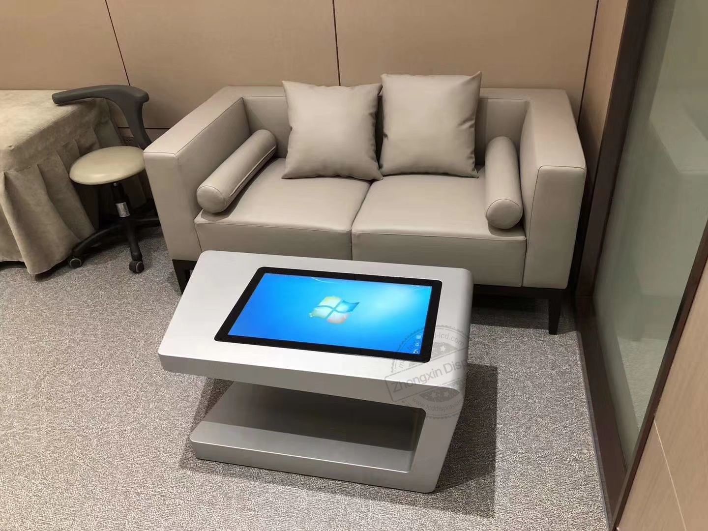 49 Inch LCD Multi Touch Screen Table Touch Table Kiosk with SUMSUNG LG Panel