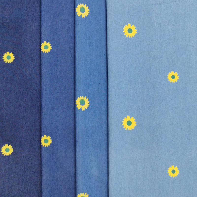 Soft Woven Flowers Pattern Printed Jean Denim Fabric 54.5 Inch