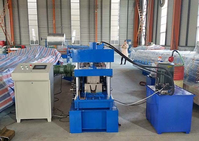 Metal C U Purlin Roll Forming Machine Drive Mode Chain And Sprocket Sidewall 16mm
