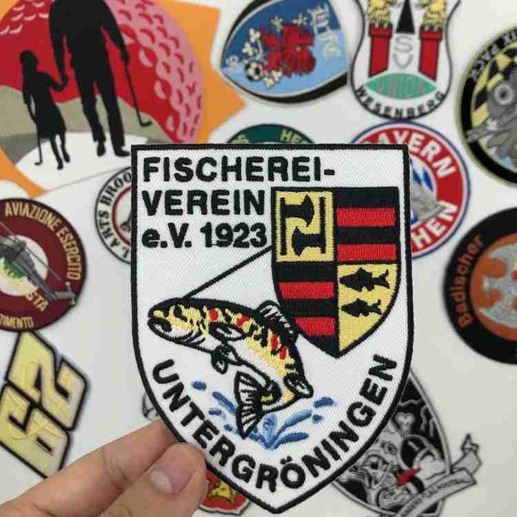 Triangle Shape 3.5cm Embroidery Iron On Baseball Patches For Uniforms