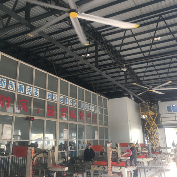 5.0m 16FT Permanent Magnet Synchronous Motor Giant Warehouse Ceiling Fan Sliver Grey ODM Customized Support