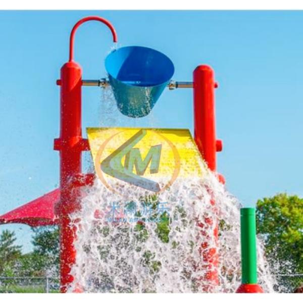 Mushroom Shape Water Splash Pad Water Play Park Equipment Swing For Residential Use