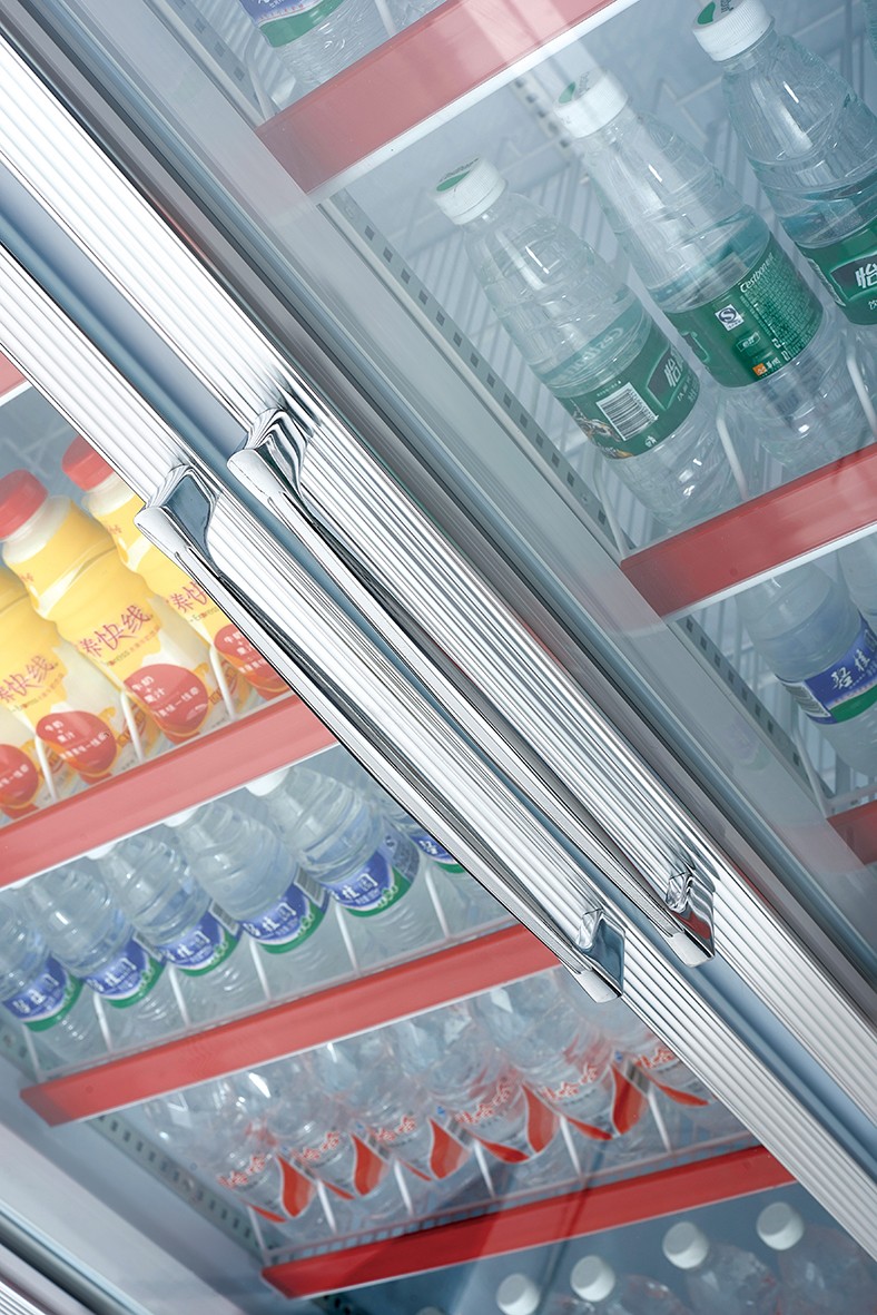 Upright 4 Door Commercial Display Drink Fridge 1000L SS304 Material