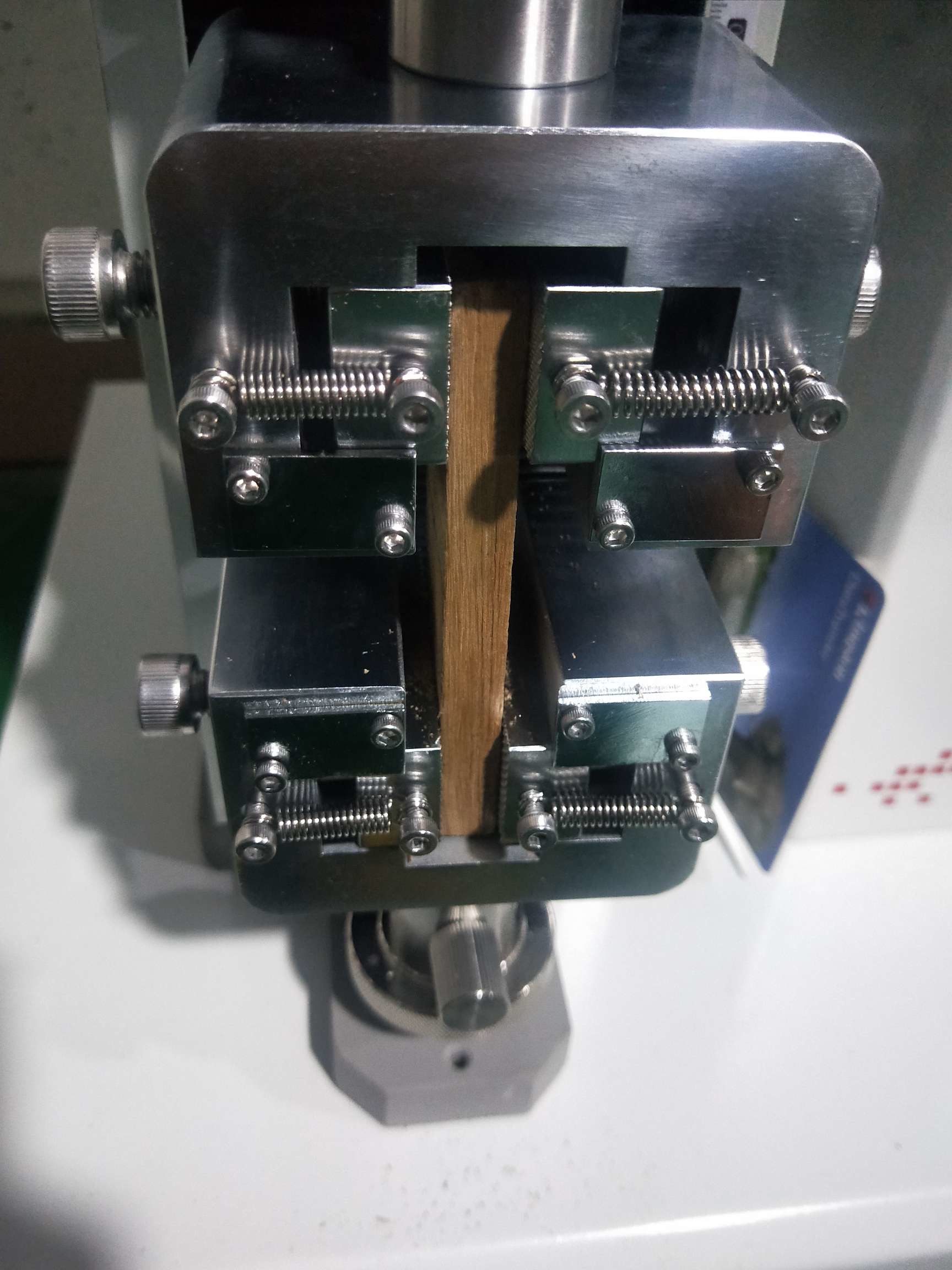 Computerized Tensile Testing Machine For Wooden Board 500kg 5000N