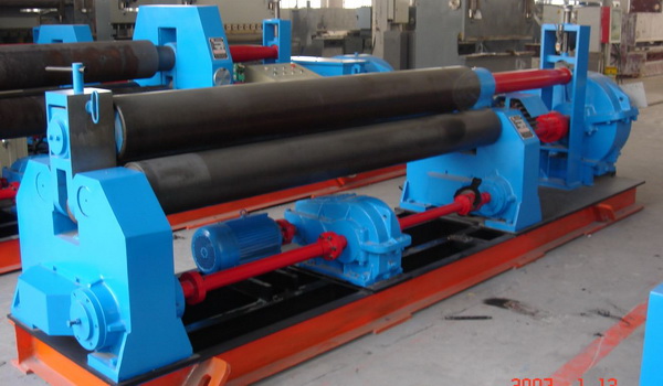 Three Roller Plate Roll Bending Machine Mechanical Symmetrical 245Mpa