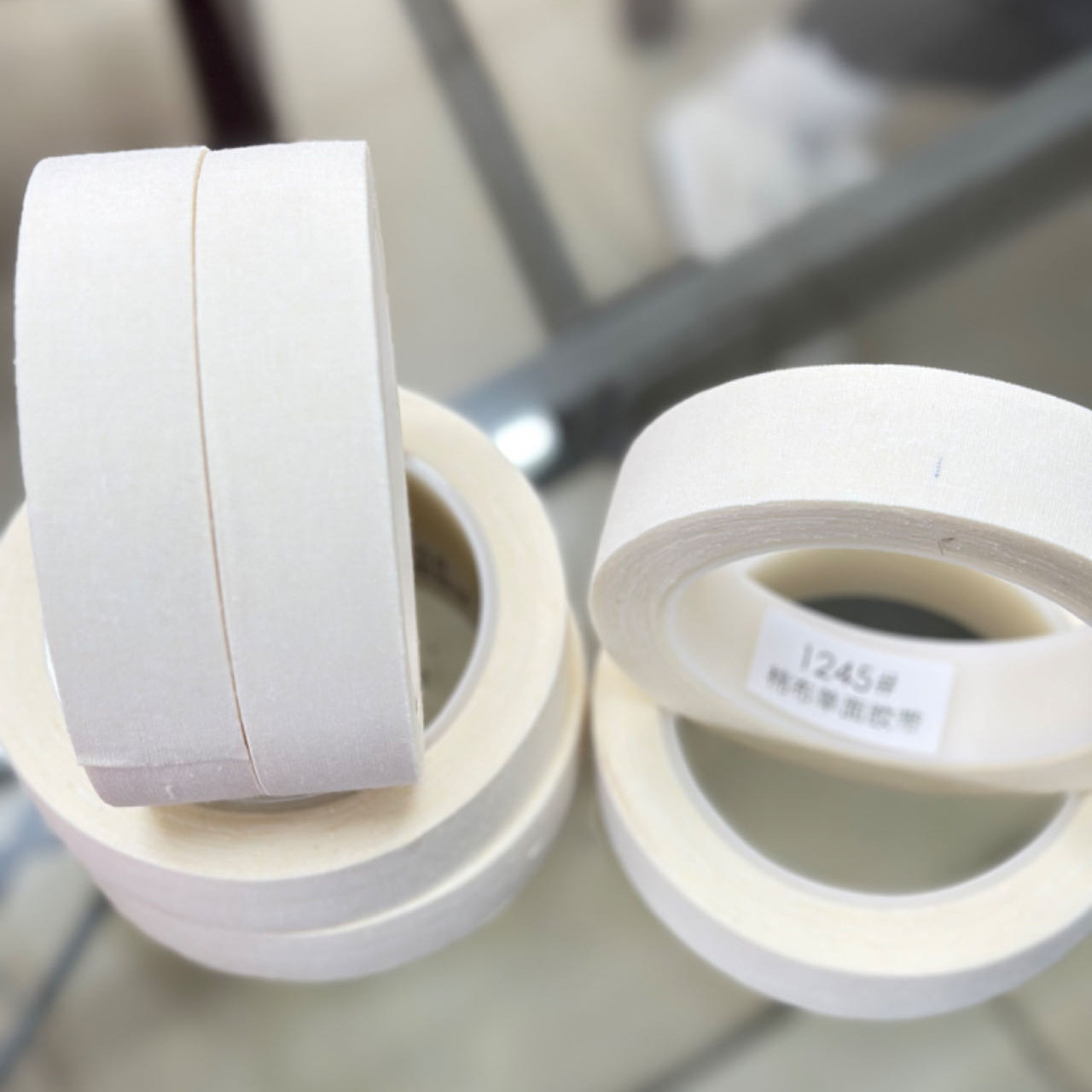 Viscosity Cotton Hot Melt Adhesive Tape For Secure Sealing In Industrial Applications