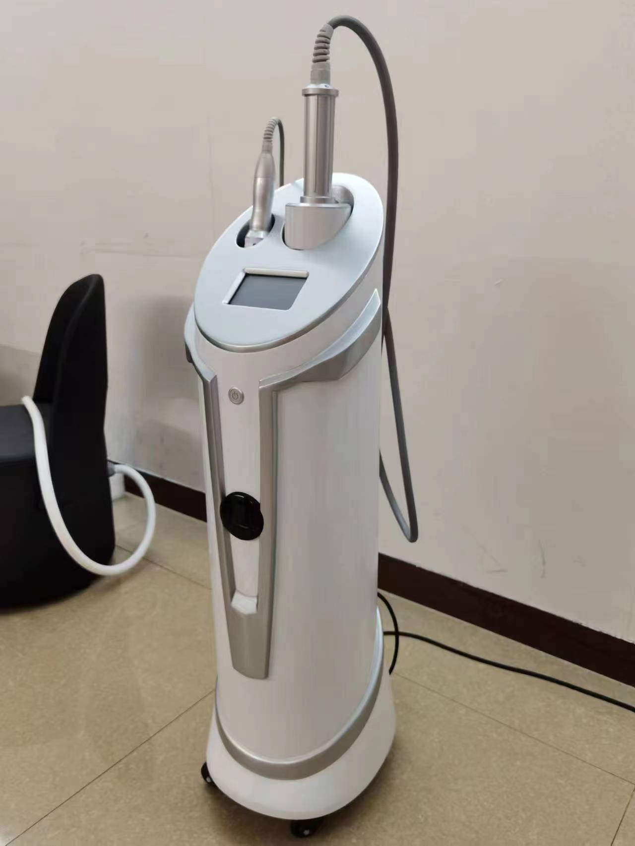 2 Handles Inner Ball Roller Machine Medical Facial Skin Tightening Machine 110V / 220V