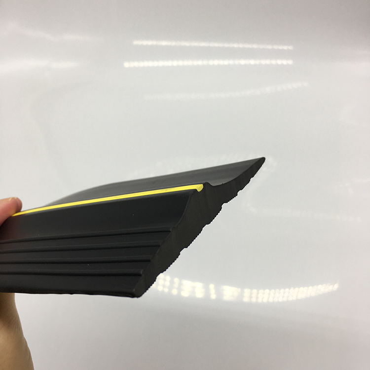 Outdoor Doorway Threshold Ramps Non-Slip Solid Rubber Portable Sill Scooter Ramp