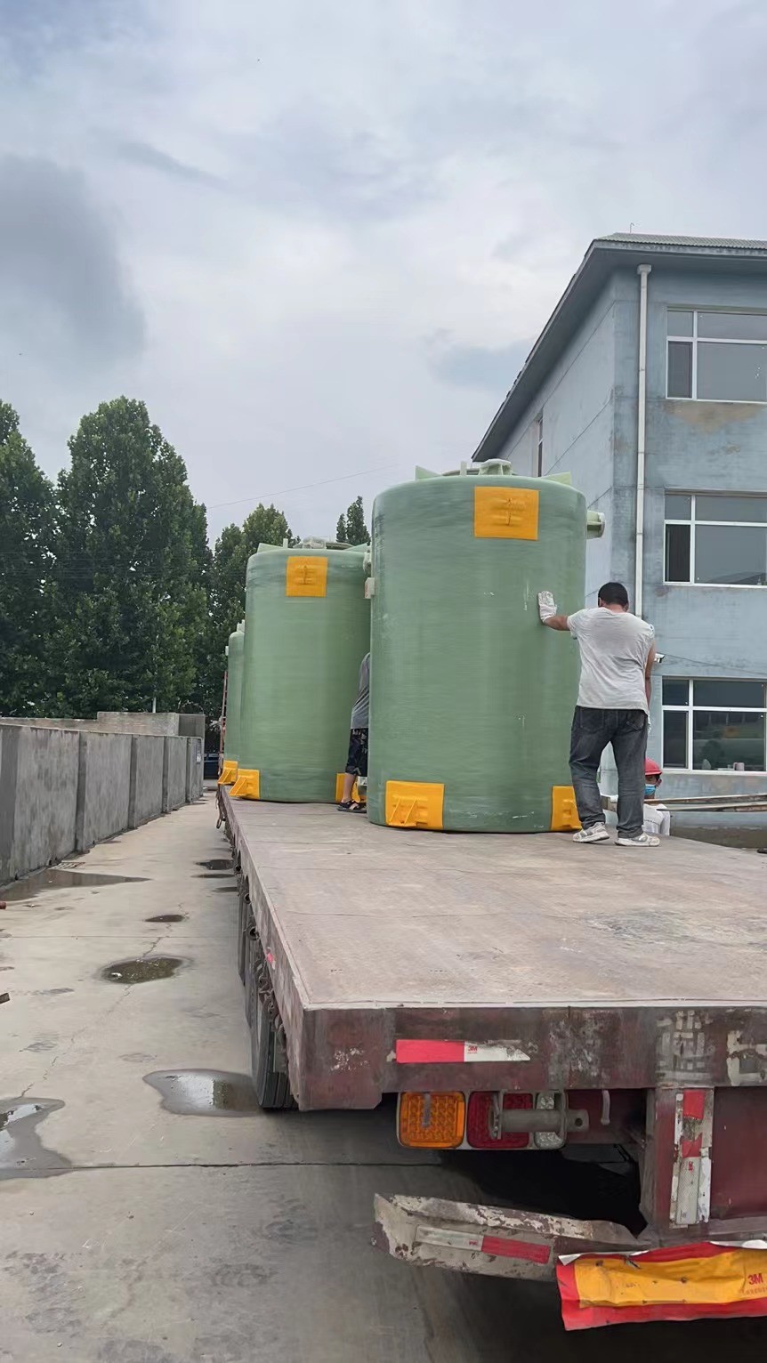 Wastewater Treatment Frp Chemical Storage Tank High Strength Filament Winding