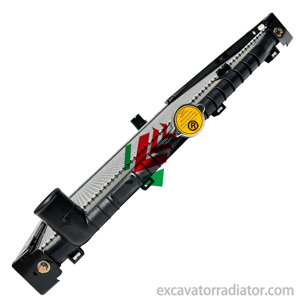 Hino R418 New Truck OEM16400E0K00 Cooling Radiator Car Water Tank Engine Assembly Factory Direct Sales
