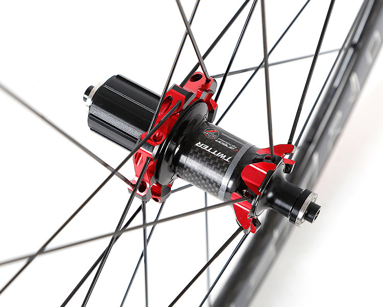 12K Twill Carbon Road Bike Wheelset , 50mm Wheelset 700C RS R50DB Stable