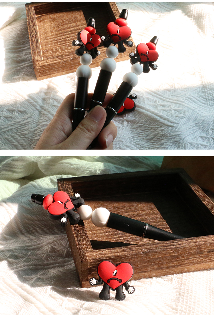 Bad Bunny Custom Silicone Focal Beads Food Grade Material For Pen Making