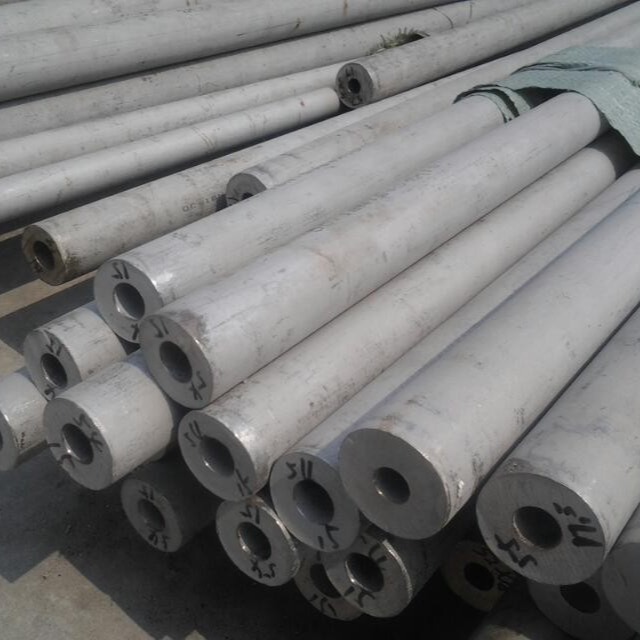 Heat Resistant Stainless Steel Seamless Pipes AISI 310S Out Diameter 127 mm Wall Thickness 3 mm
