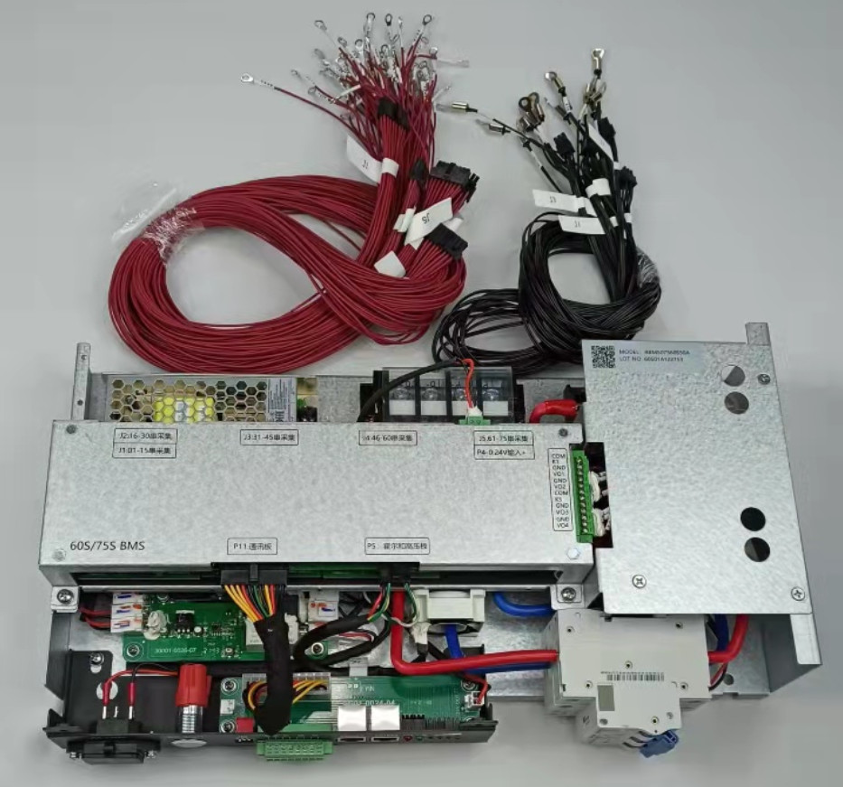 30S Integrated BMS 50A Discharge Current CAN RS485 LAN Dry Contact Communication Protocol