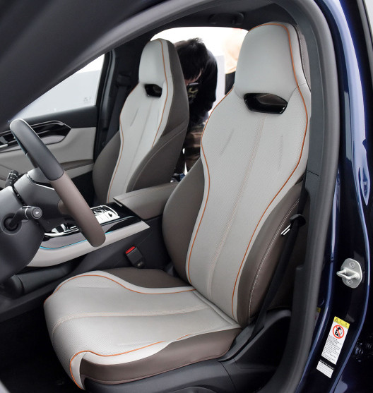 BYD Qin Plus 2023 Champion Version DM-I 120km Leading Model Plug In Hybrid Compact Car