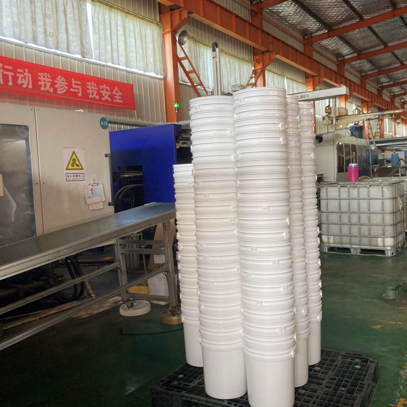 Custom Printing Plastic Bucket for Coffee Beans Round or Square Shape Leak Proof Design