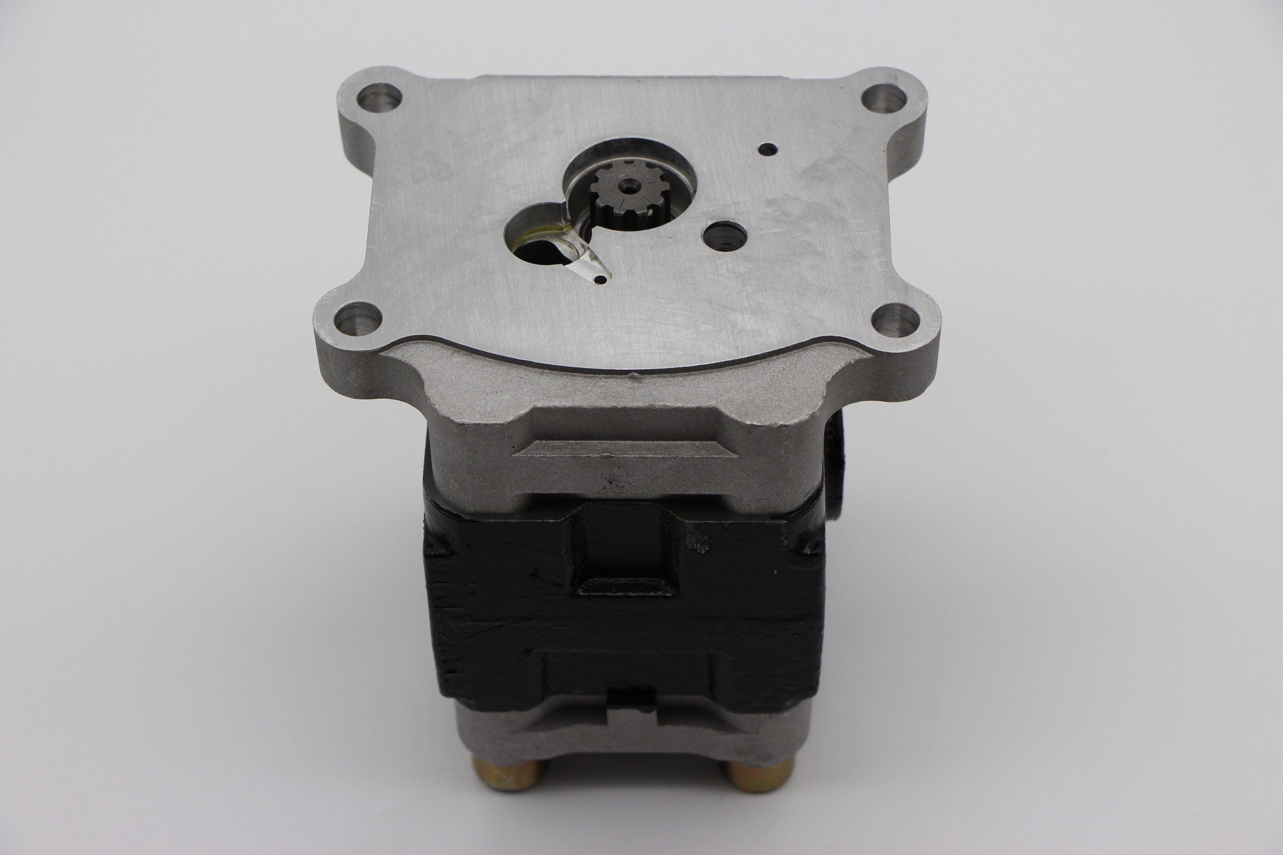 Hot sale good quality PC50MR gear pump pilot pump for PC55 PC56 PC40MR-2 excavator part