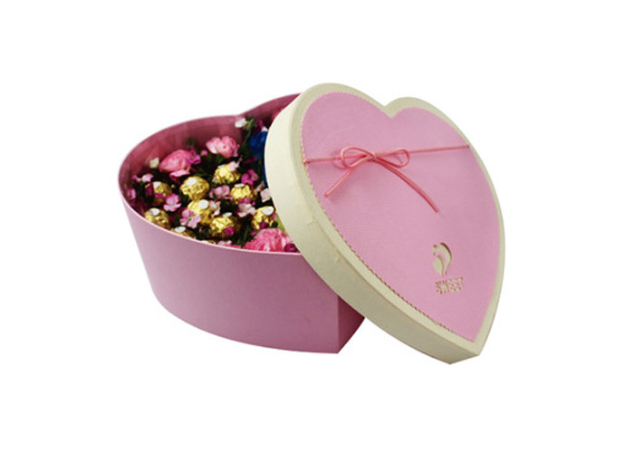 Heart Shape Cardboard Rose Boxes With Embossing / Glossy Lamination Finishing