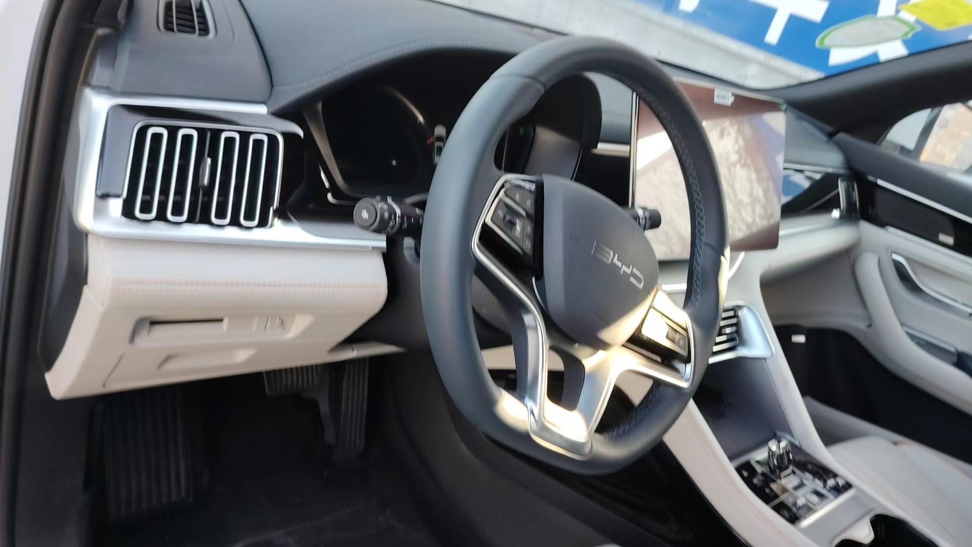 New Model BYD Song Plus Electric Vehicle EV Cars 605KM Champion Flagship Top Version SUV
