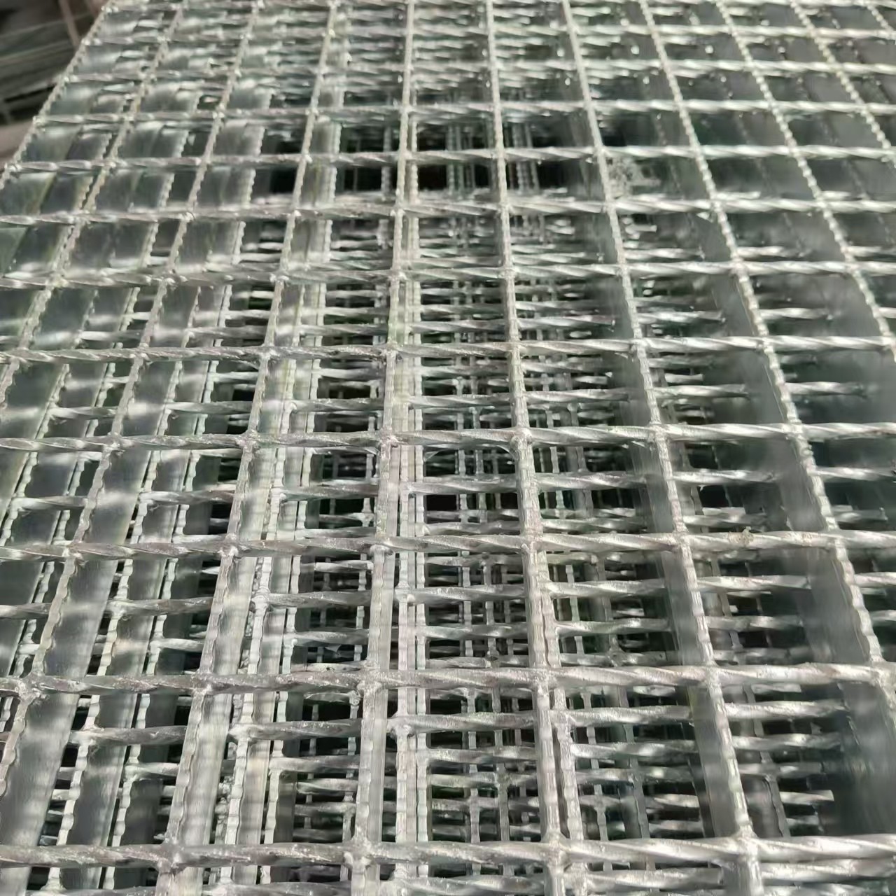 Customizable Industrial Steel Grating for Different Customer Requirements
