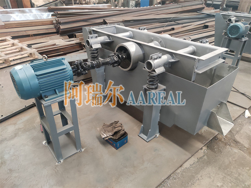 Stainless Steel 316L High Frequency Vibrating Frame Flat Vibrating Screen Machine For Paper Pulp Filtration