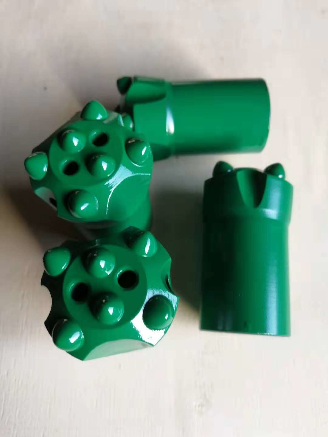 Spray Galvanized Layer 36mm Taper Button Bit For Quarrying Industry