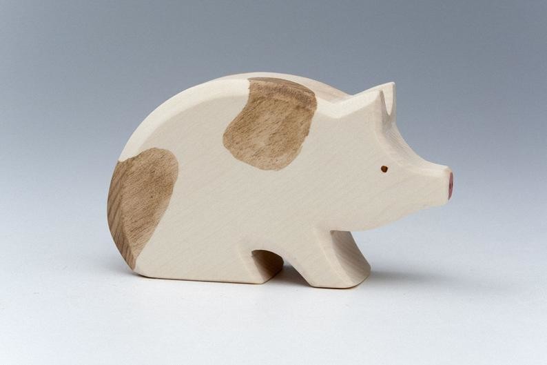 Carved Oak Beech Wooden Pig Toy Colourful Hand Eye Coordination Training