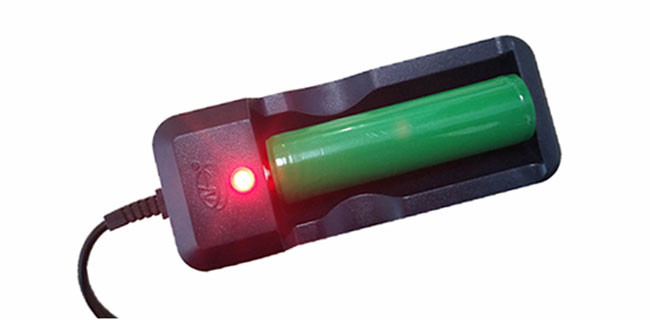 CREE XPE 5W Charging Torch Light Super Bright Rechargeable Dive Torch
