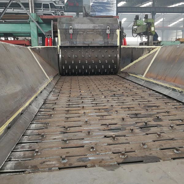 Dust Free Single Shaft Hammer Blade Sawdust Wood Crushing Machine