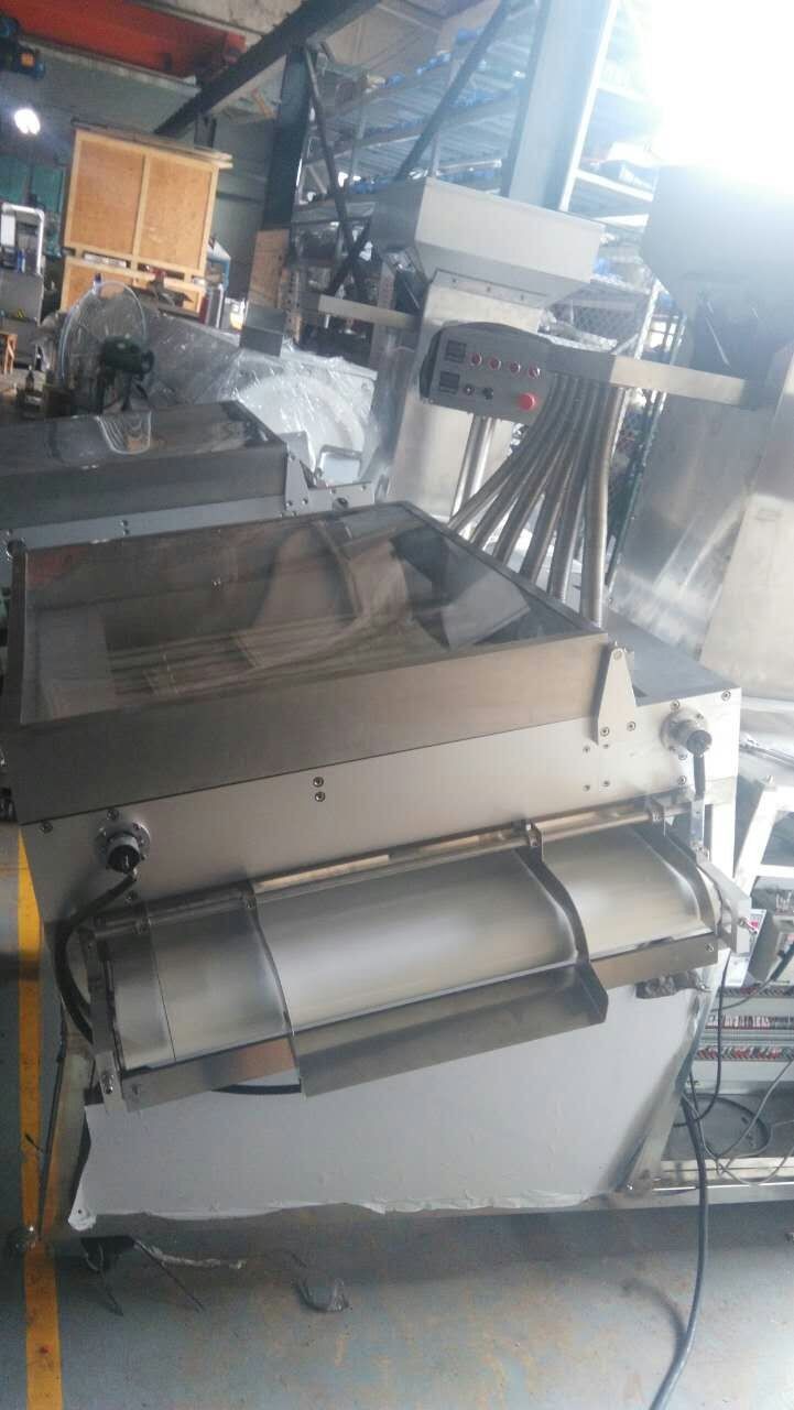 12 Rollers Capsule Sorting Machine