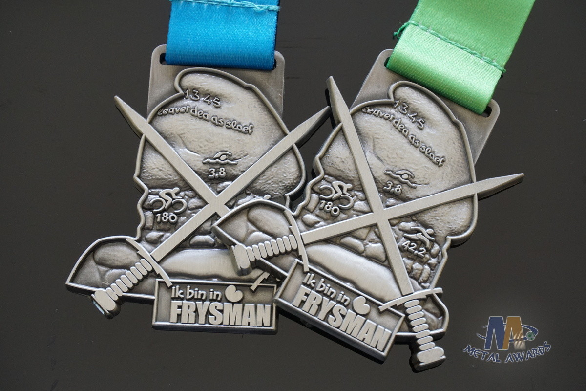 Antique Gold Or Brass Plating Metal Award Medals Sublimated Ribbon Smooth Back