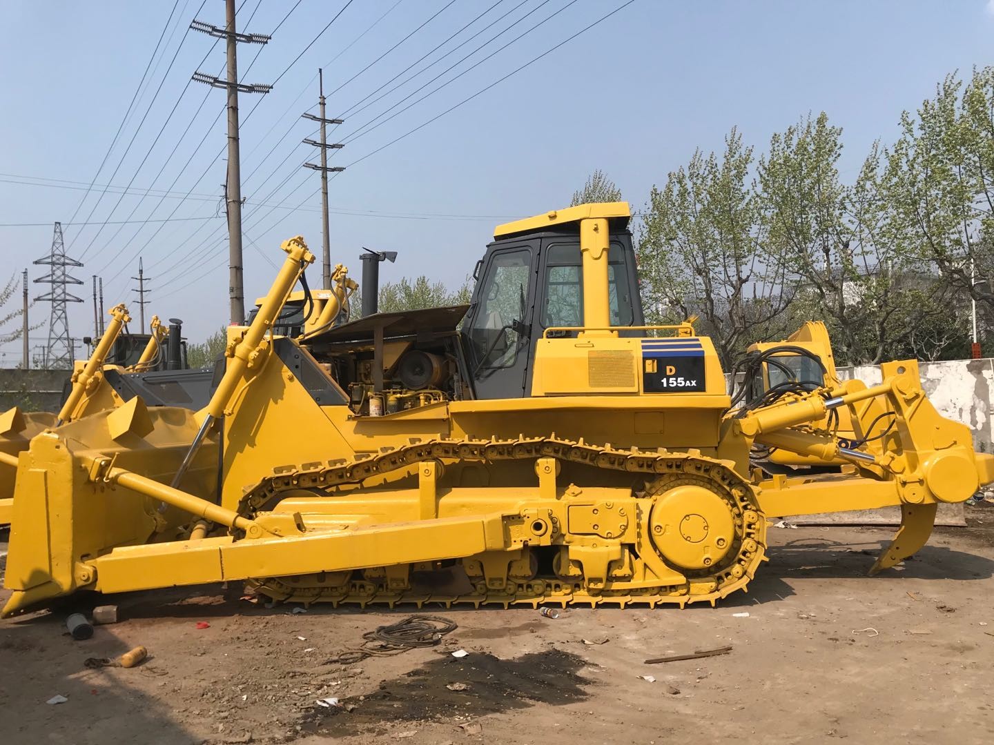 Second Hand Komatsu D155AX-5 Bulldozer In Excellent Condition
