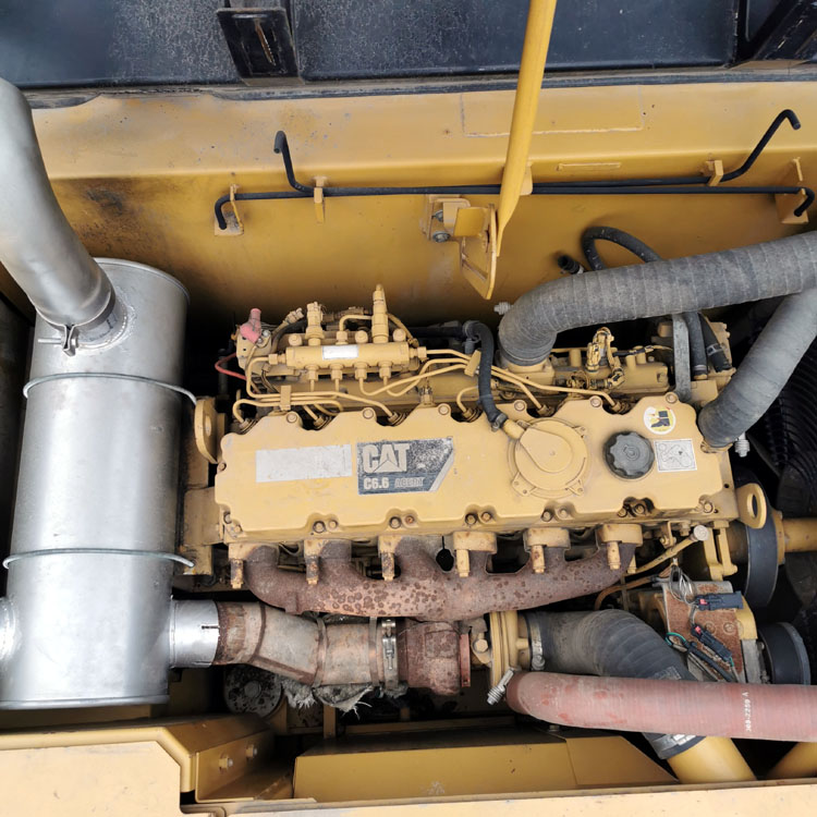 20 Ton Cat 320D2 Excavator with Original Hydraulic Cylinder and 2668 Working Hours