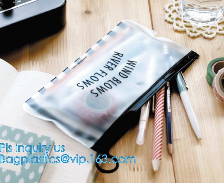 hook hanger zip lock plastic sock packaging bag, Slider Nylon Foldable Luxury Clothing Zip Lock Sealed Vacuum Compressio
