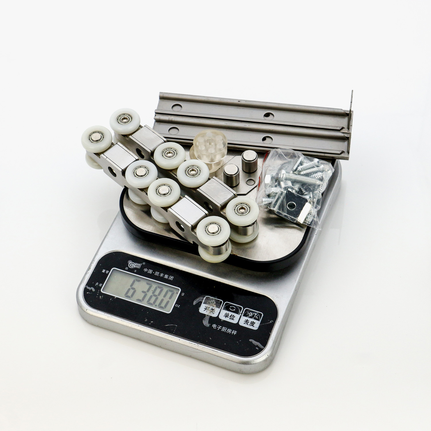 Zinc Plating Iron Nylon Wardrobe Sliding Fitting System for Customer Requirements