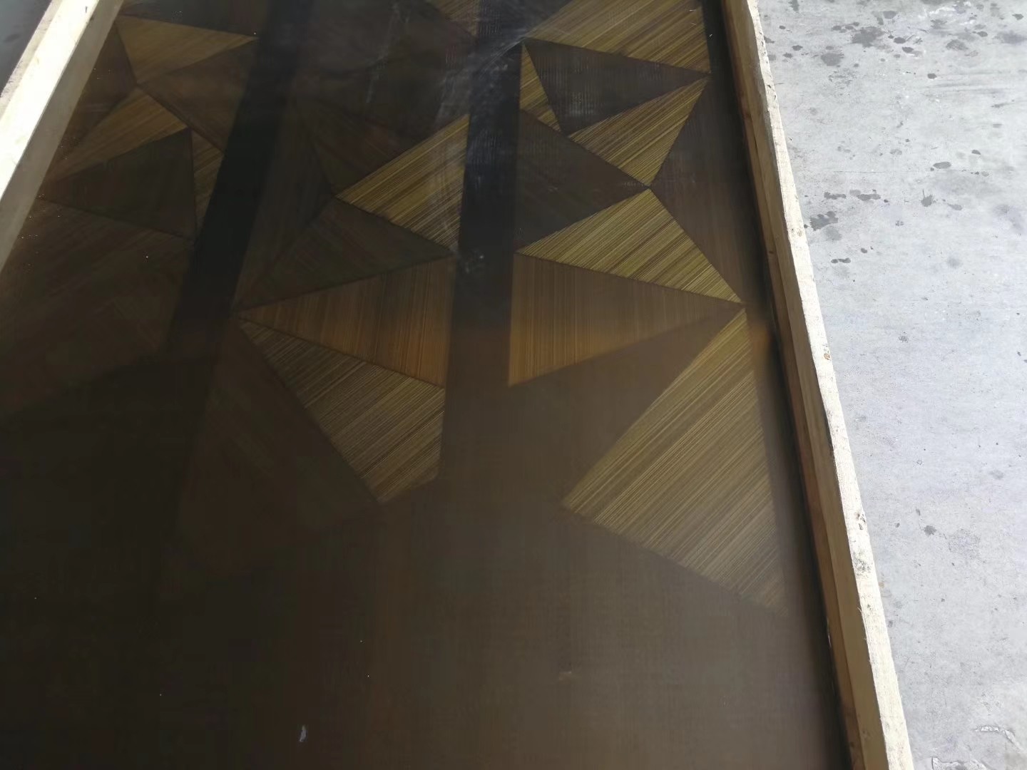 Decorative Cross Hairline Finish Stainless Seel Sheet Manufacturer In China
