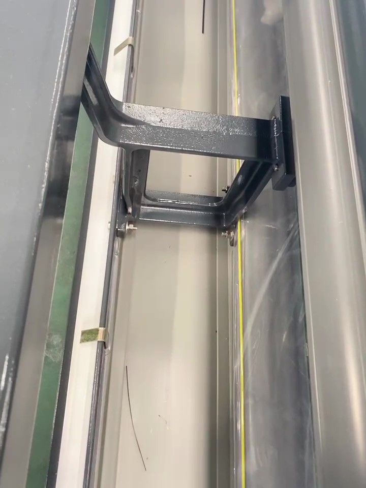 Single Nozzle Air Jet Looms 3.8kw High Speed Shuttleless Weaving Machine