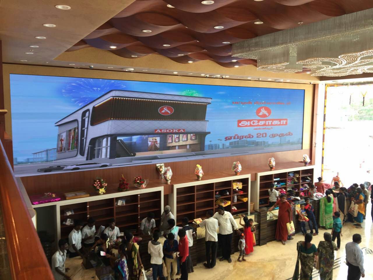 High Contrast Ratio Indoor Fixed LED Display Energy Saving With Turn Key Solution