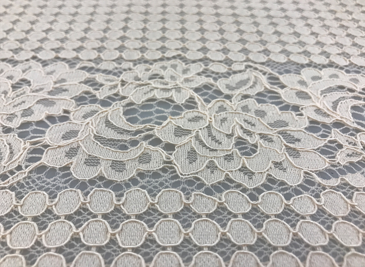 Customized 150cm Nylon Cotton Guipure Lace Fabric 3d Lace Fabric By The Yard