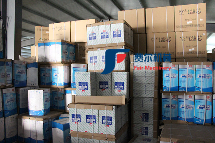 Economical XCMG Spare Parts Oil Filter K2440 / 250400462 / CX0710 / 860113654 / 860109878