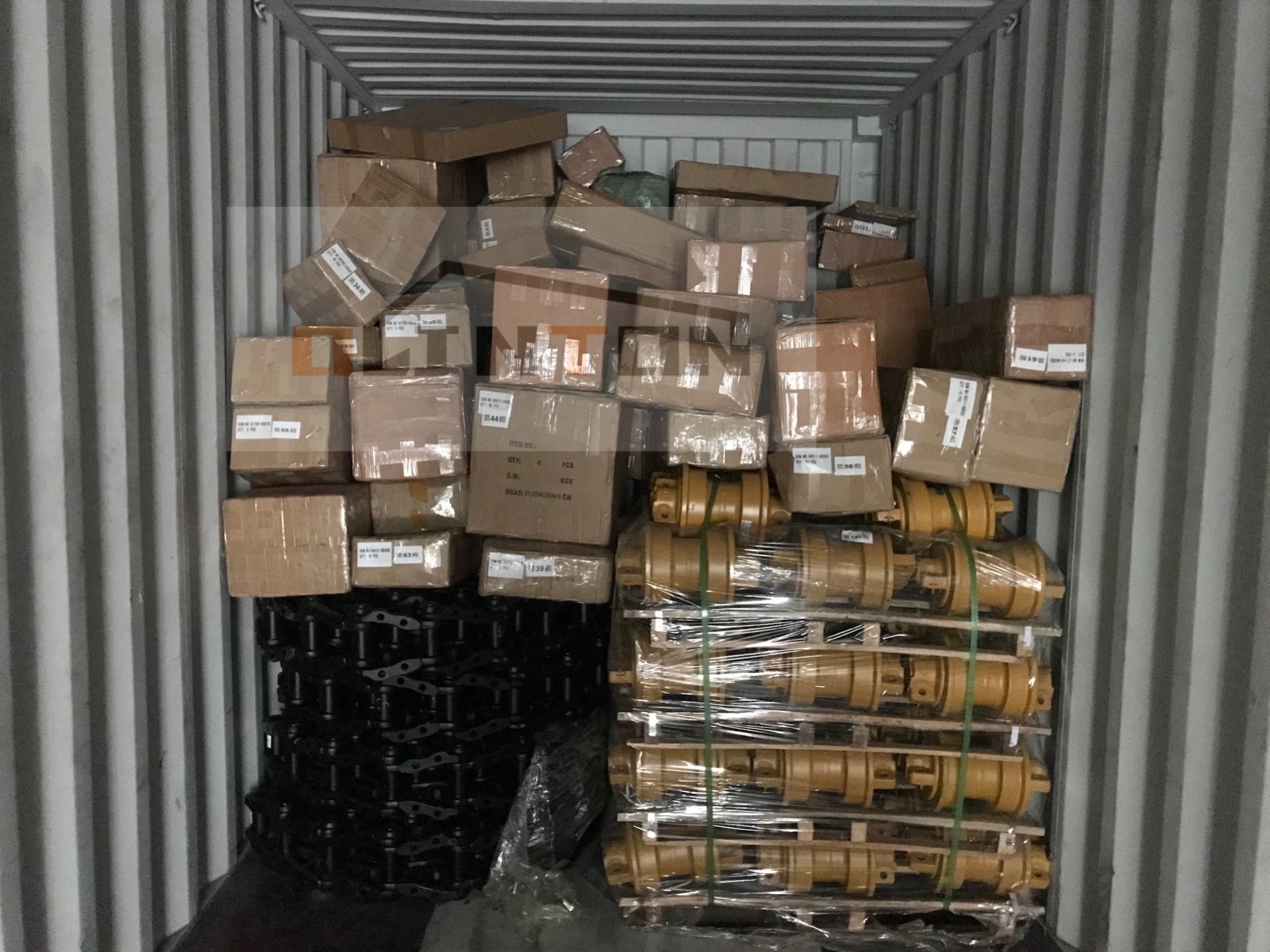 Top-Notch Excavator Undercarriage Parts for D65-8 Bulldozer Front Idler 144-30-00038