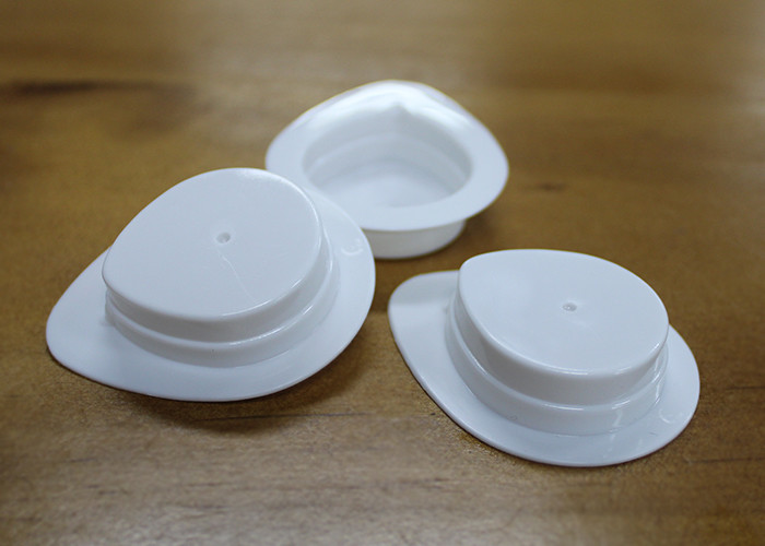 Heart Shaped Small Plastic Containers , Whitening Capsule Sleeping Mask Cup