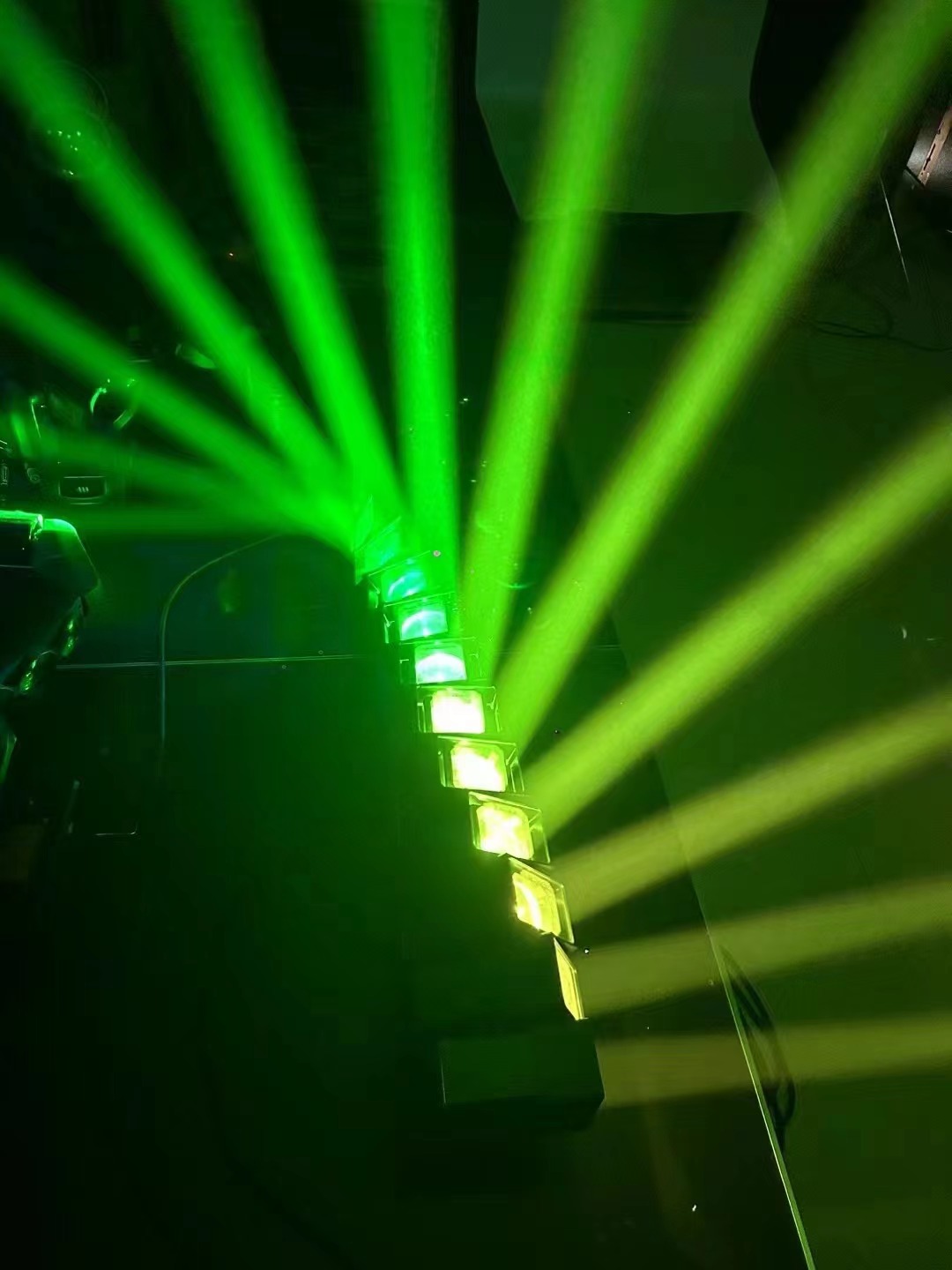 12 Heads LED Bar Moving Head Light 3in1 Wave Beam Lighting For Stage Lighting