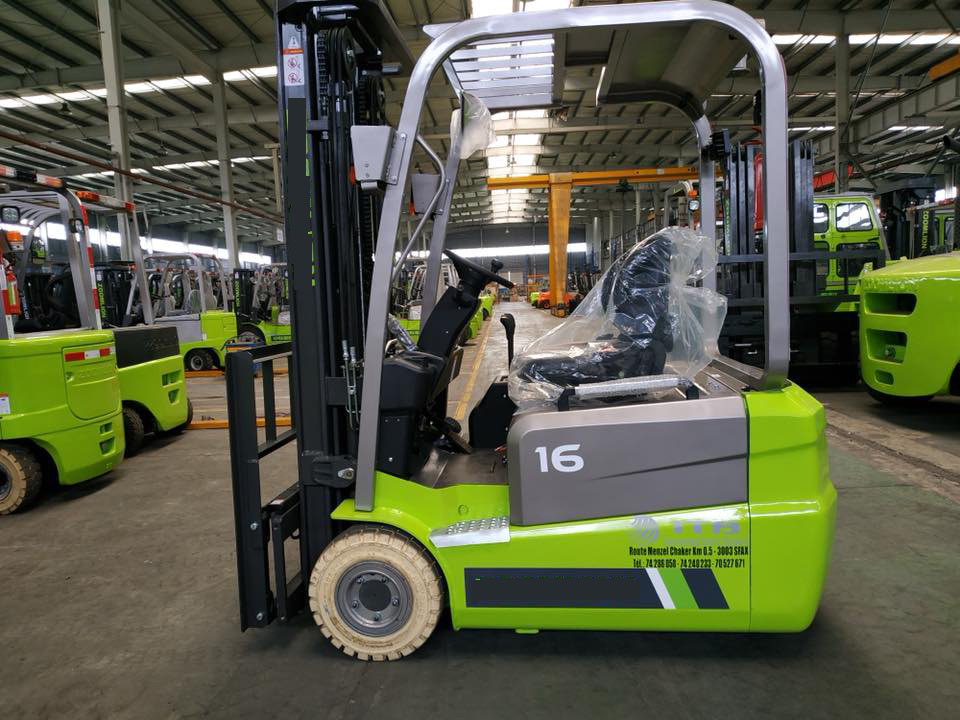 AC Motor Powered SNSC 1.6 ton 2 ton Electric Reach Truck with Pneumatic Standard Tire