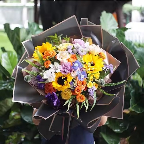 Colorful Waterproof Golden Edge Florist Wrapping Paper for Bouquet Packing 58*58cm