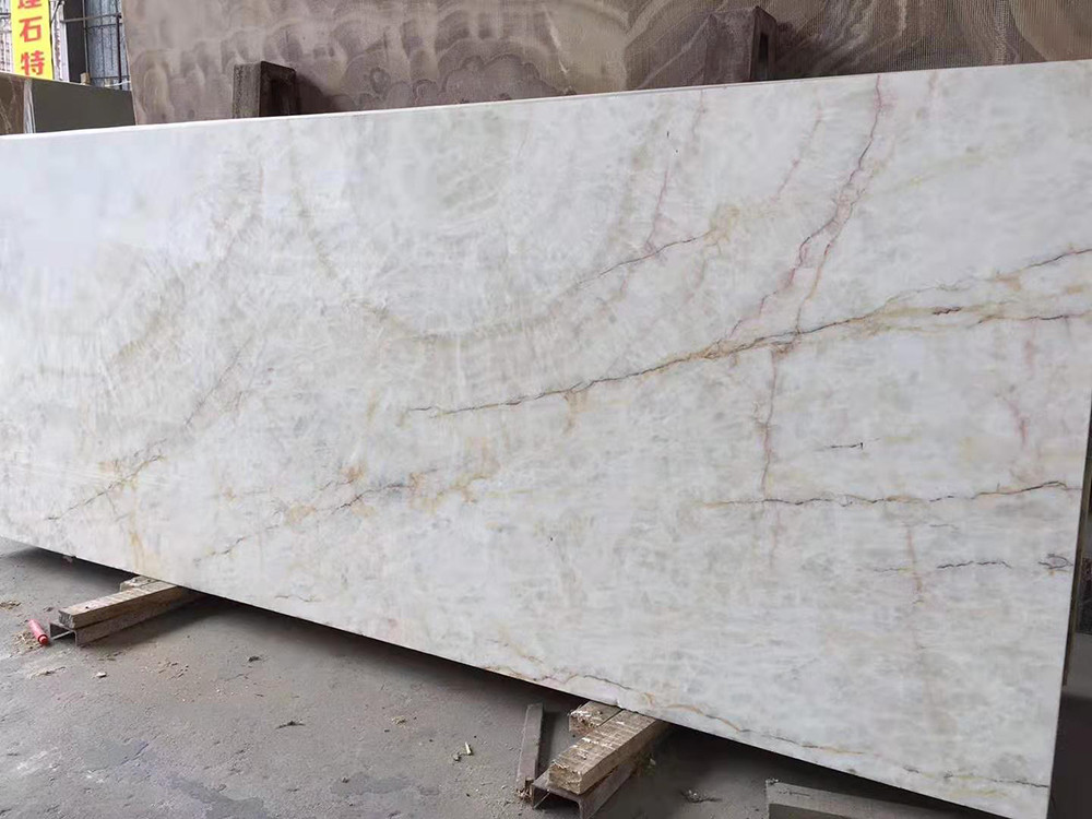 Onyx 70*26" 20mm Marble Slab Flooring With Khaki Brown Veins