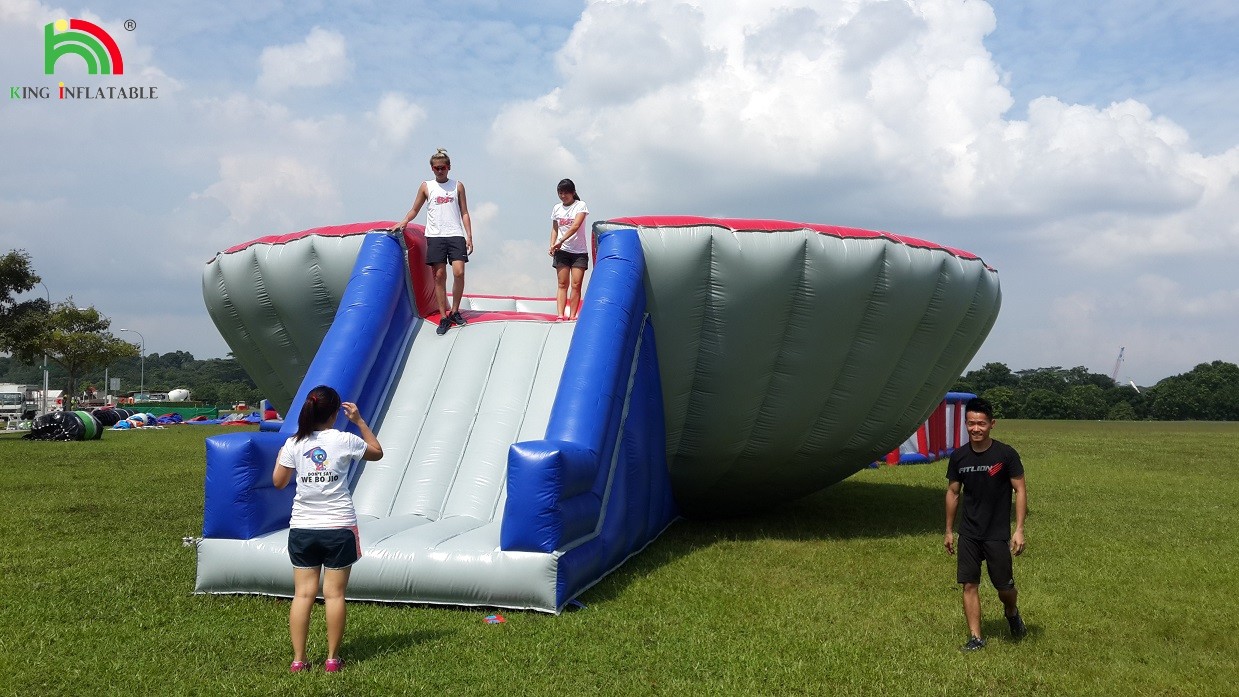 Large Inflatable Flushing Equipment Obstacle Course Inflatable Big Bowl Competitive Challenge