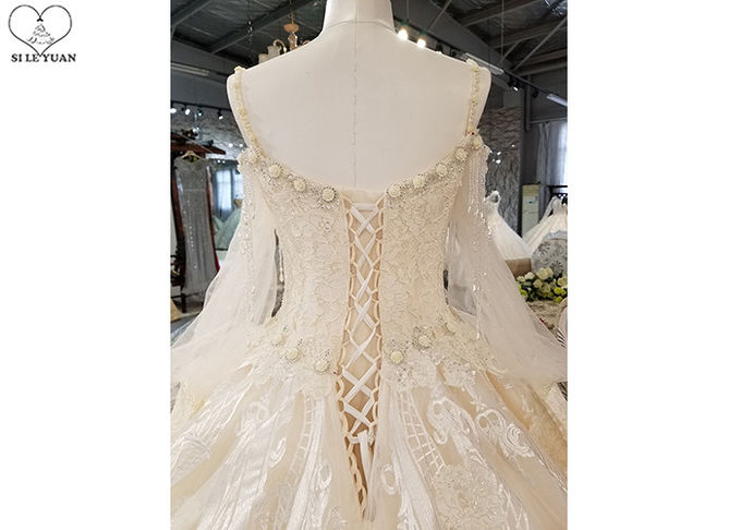 Luxury Champagne Ladies Bridal Gown , Tulle Lantern Long Sleeve Bridal Dresses