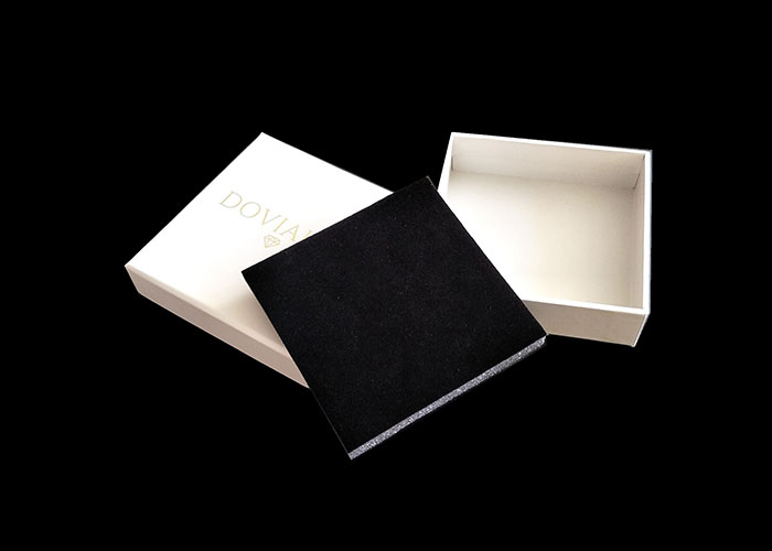 White Cardboard Gift Boxes Decorative , Present Boxes With Lids Tray Insert